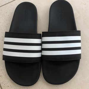 Adidas unisex flip flops
